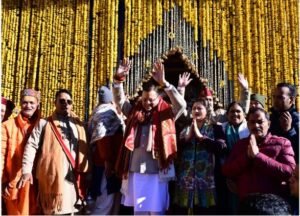 मुख्यमंत्री पुष्कर सिंह धामी भी बने कपाट खुलने के दिव्य क्षणों के साक्षी हर हर महादेव, जय श्री केदार के उदघोष से प्रफुल्लित हुई बाबा केदार की नगरी
