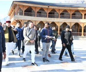 मुख्यमंत्री धामी ने ग्राउंड जीरो पर उतरकर बद्रीनाथ धाम मास्टर प्लान की गहन समीक्षा की