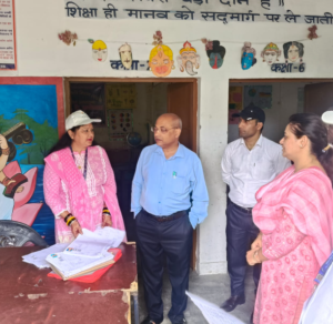 आयुक्त गढ़वाल मंडल ने डोईवाला विधानसभा के मतदेय स्थलों का किया निरीक्षण, राजनीतिक दलों के प्रतिनिधियों के साथ की समीक्षा बैठक