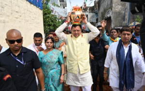 डबल इंजन की सरकार में संचालित योजनाओं का लाभ समाज के अंतिम व्यक्ति तक पहुंच रहा है : मुख्यमंत्री