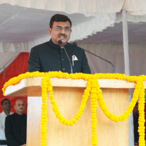 स्वतंत्रता दिवस पर मुख्य सचिव ने सुशासन, विकसित उत्तराखण्ड और हिमालय संरक्षण का लिया संकल्प