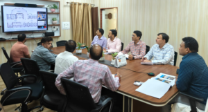 यात्रियों की सुविधा, सुरक्षा और स्वास्थ्य सेवाओं को सर्वोच्च प्राथमिकता, विशेषज्ञ चिकित्सकों की कमी दूर करने के निर्देश