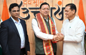 मुख्यमंत्री श्री पुष्कर सिंह धामी के जन्मदिवस पर मुख्यमंत्री आवास में उमड़ा आत्मीयता का माहौल, मंत्रीगण, अधिकारी-कर्मचारी और जनप्रतिनिधियों ने दी शुभकामनाएं