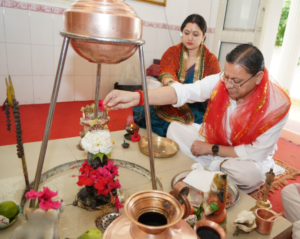 शारदीय नवरात्रि के प्रथम दिवस पर मुख्यमंत्री ने की पूजा-अर्चना, प्रदेशवासियों की सुख-समृद्धि की कामना