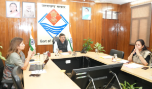 विद्यालयों में हो स्थायी शिक्षक और सुदृढ़ शैक्षणिक व्यवस्थाः मुख्य सचिव